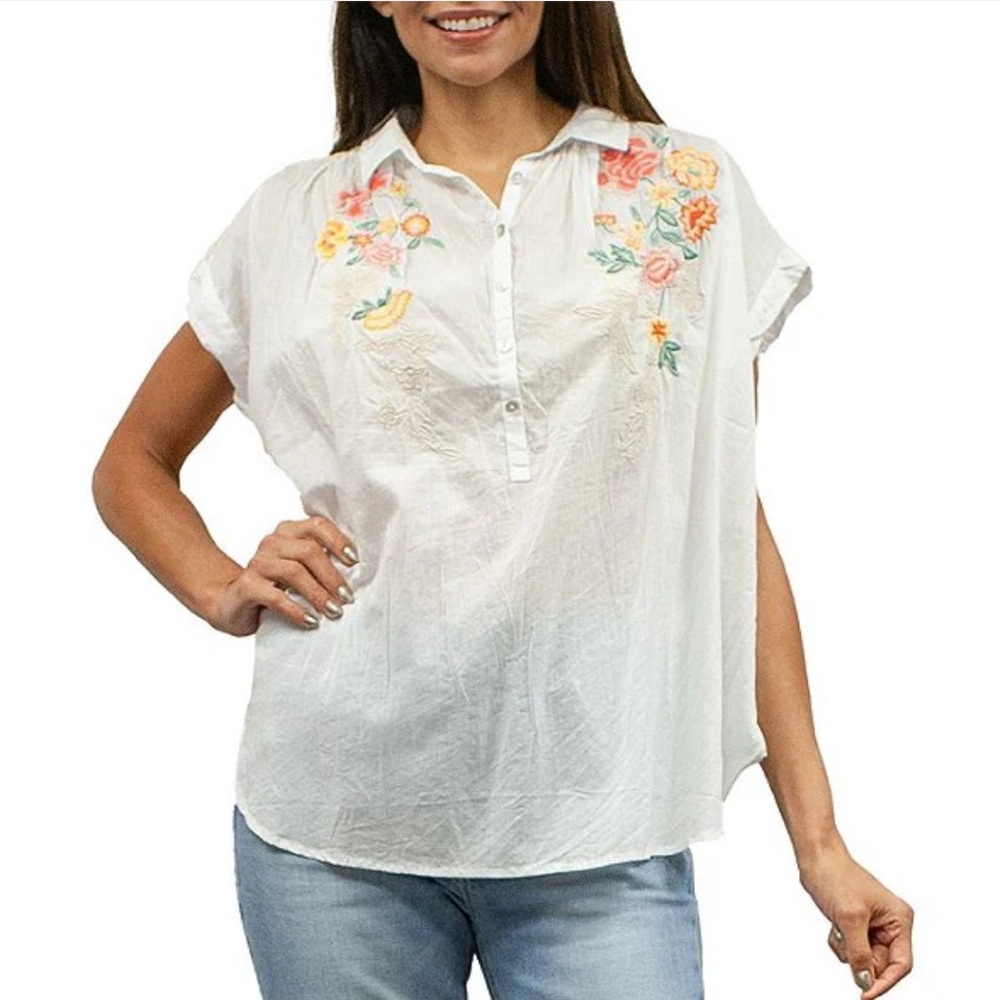 Karyn Seo Anni Cotton Embroidered Point Collar Short Sleeve Blouse